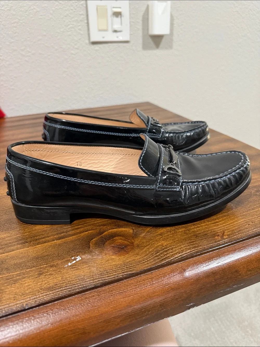 TOD’S  black patent leather driving shoe loafer moccasin Size 10